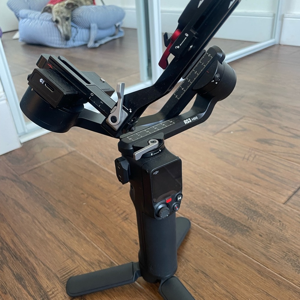 DJI RS3 Mini Gimbal Stabilizer